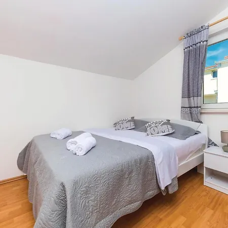 Two-bedroom In Plano