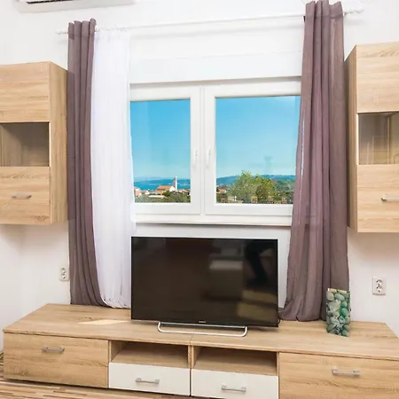 Two-bedroom In * Plano